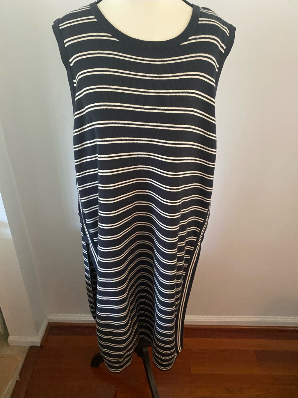 Mersea Nwt Large/Xl Anywear Open Tunic